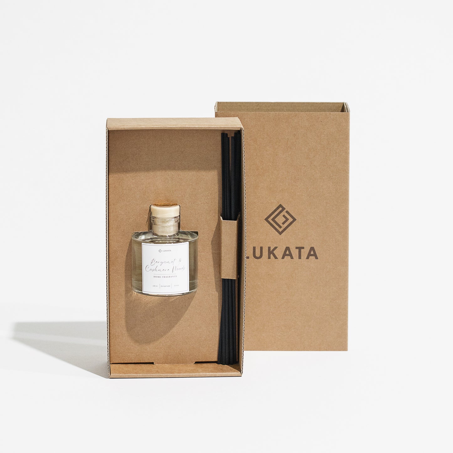 Elegant Home Reed Diffuser in Glass Bottle – Enchanting Aromas for Every Space