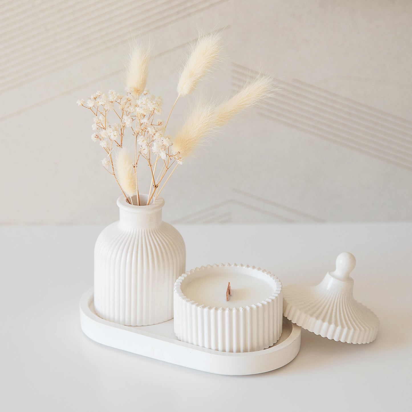 Gift Set of Scented Candle, Tray & Vase - Handmade, Coconut Wax, Fragrance Oils, Wood Wick