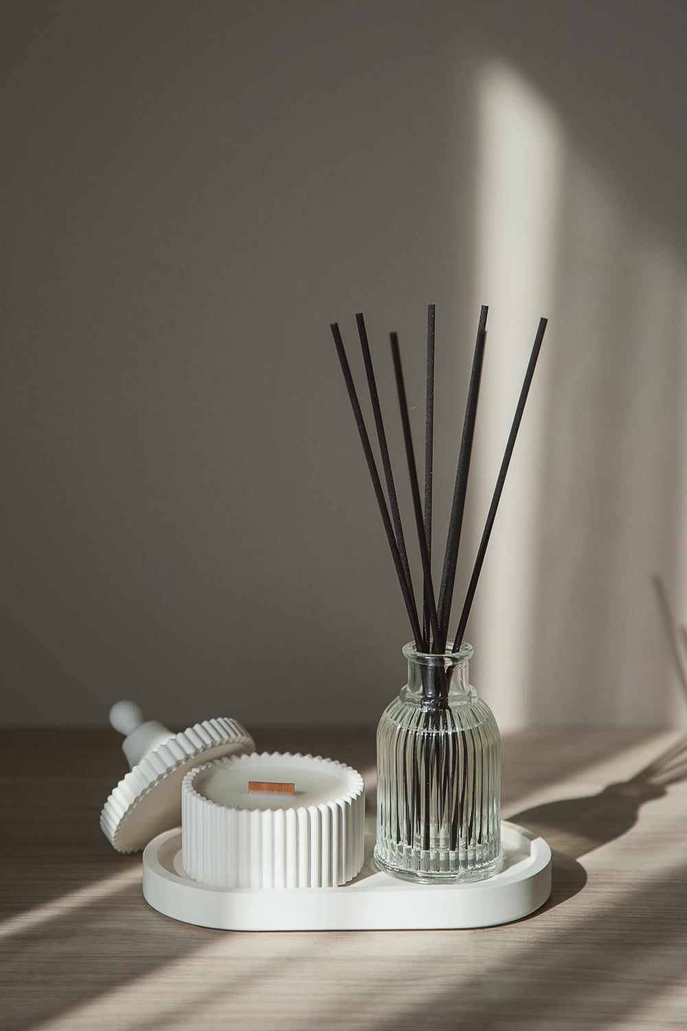 Reed Diffuser 100ml with 8 Sticks – Compact & Stylish Home Fragrance
